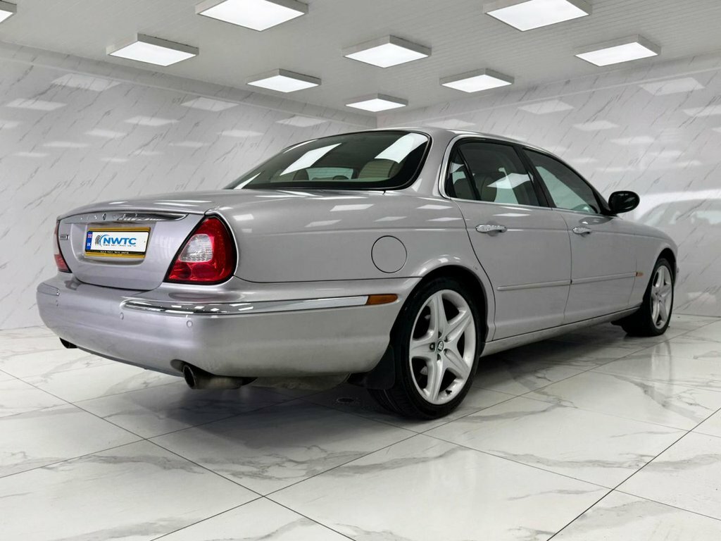 Jaguar XJ V8 Sport Blue #9
