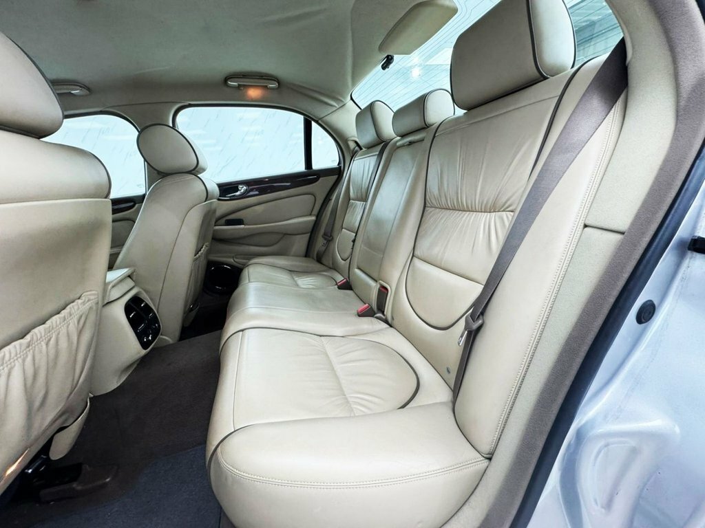 Jaguar XJ V8 Sport Blue #19