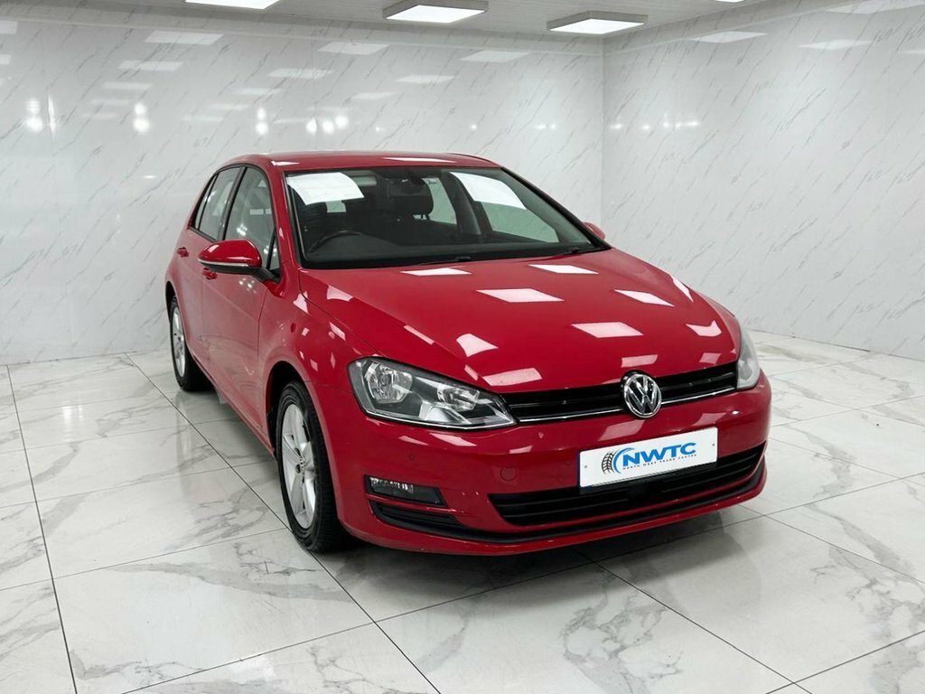 Volkswagen Golf 1.6L Match Red #2