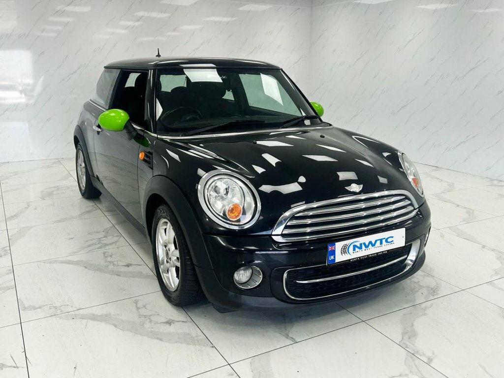 Mini Hatch 1.6L Cooper D Black #2