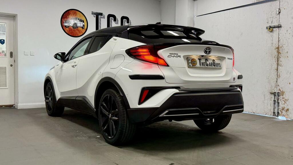 Toyota C-Hr 1.8 Vvt-h Gr Sport Suv White #3