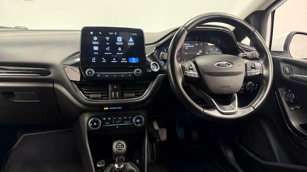 Ford Fiesta 1.0T Ecoboost Titanium Hatchback  White #2