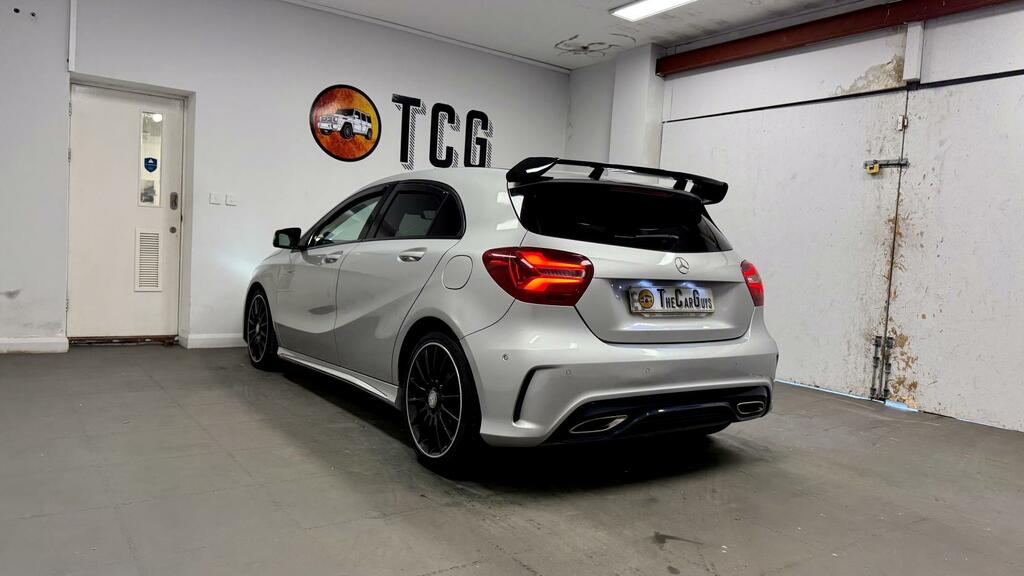 Mercedes-Benz A Class 2.1 A200d Amg Line Premium Hatchback Silver #3