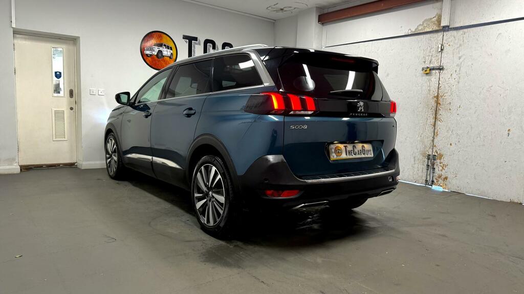 Peugeot 5008 1.5 Bluehdi Gt Line Premium Suv Green #3