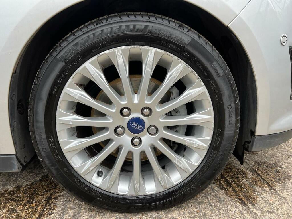 Ford C-Max Zetec Silver #31