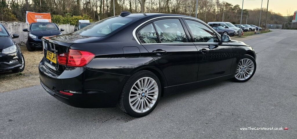 BMW 3 Series Saloon 2.0 320D Luxury Saloon 2013 RF63JHY Black #3
