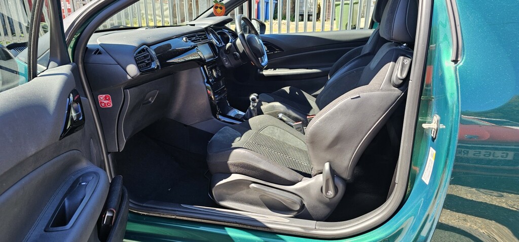 Citroen DS3 Ds Hatchback 1.2 Puretech Elegance Green #12