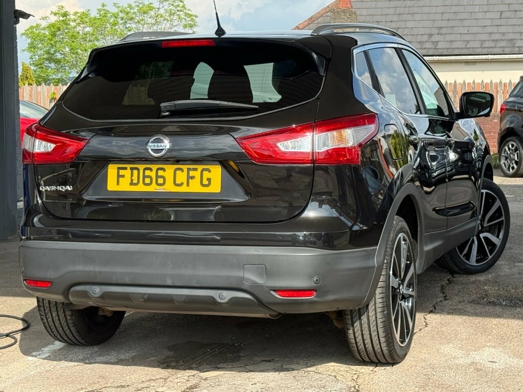 Nissan Qashqai 1.5L Tekna FD66CFG Black #6
