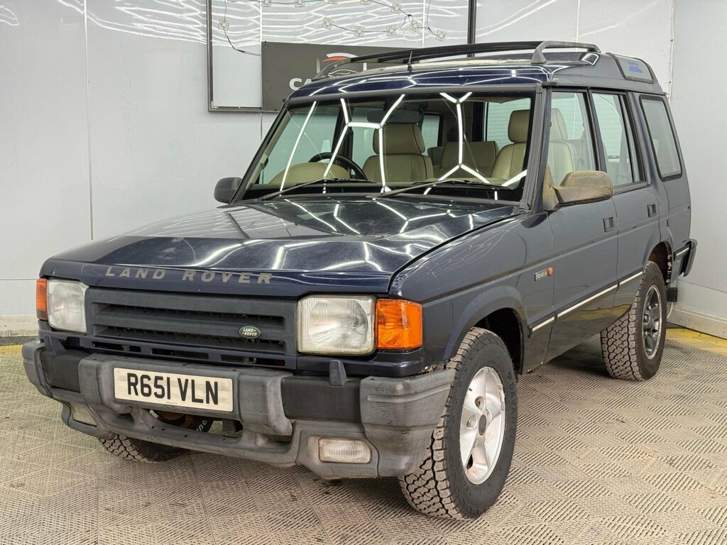 Land Rover Discovery V8 Station Wagon Green #8