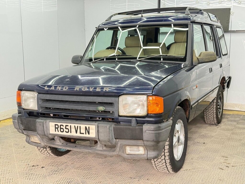 Land Rover Discovery V8 Station Wagon Green #9