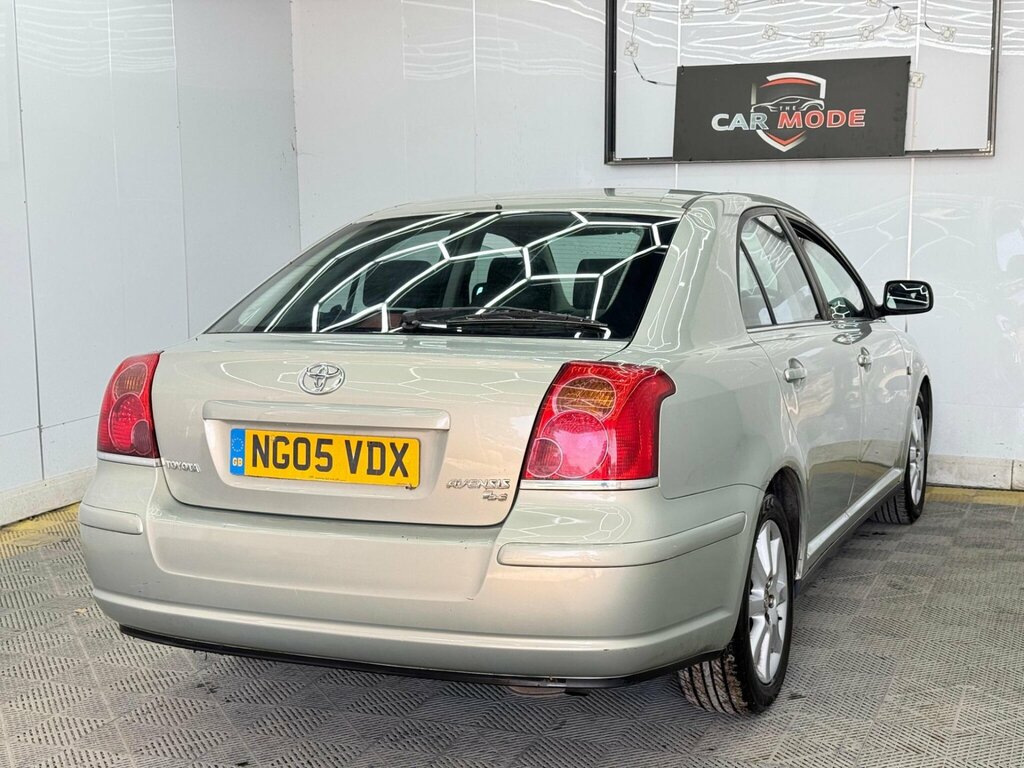 Toyota Avensis 1.8 Vvt-i T3-s Silver #4