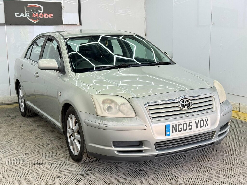 Toyota Avensis 1.8 Vvt-i T3-s Silver