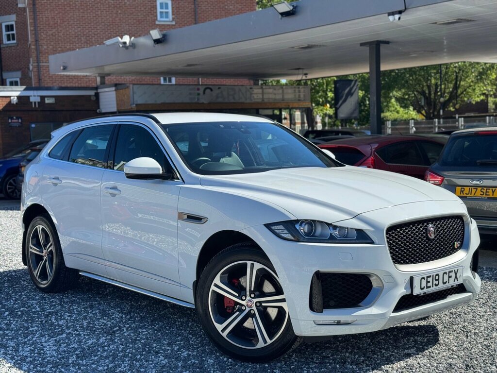 Jaguar F-Pace 3.0 D300 V6 S Awd Euro 6 Ss CE19CFX White #5
