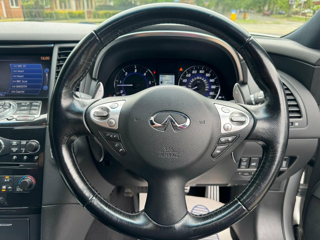 Infiniti FX Fx30d White #33