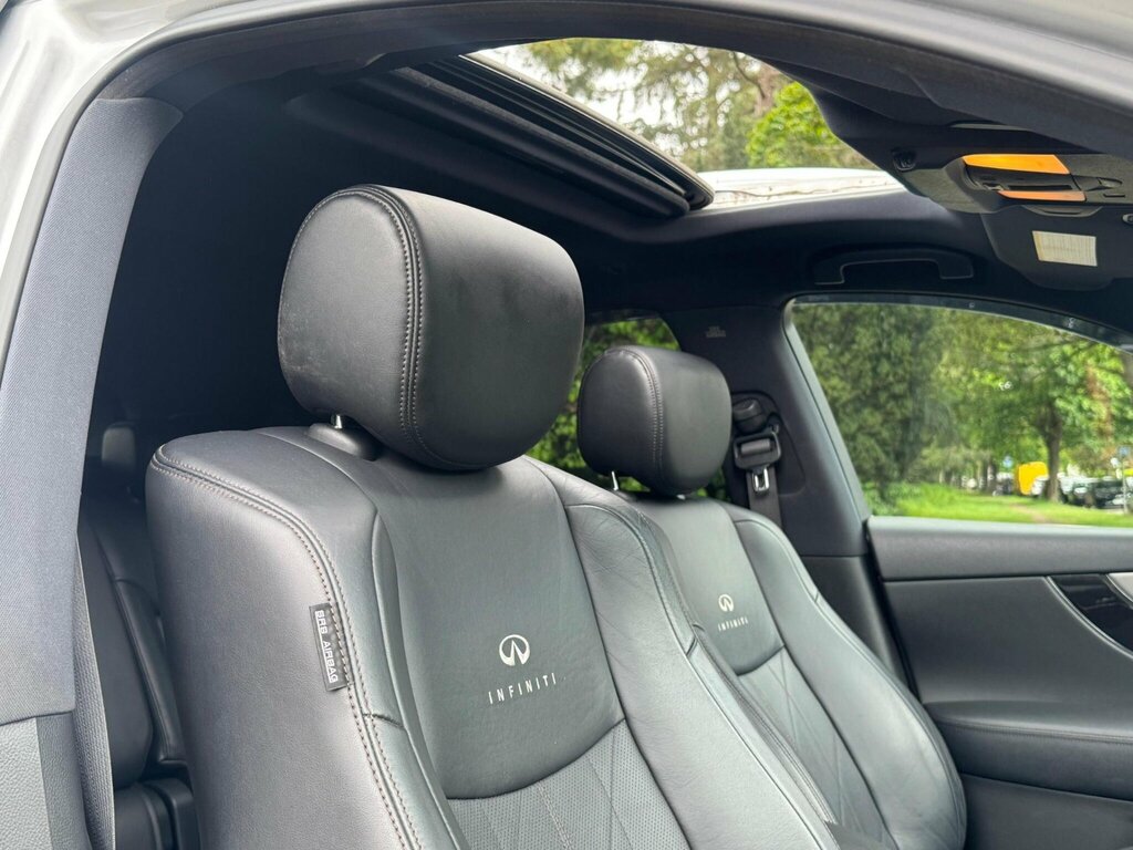 Infiniti FX Fx30d White #27