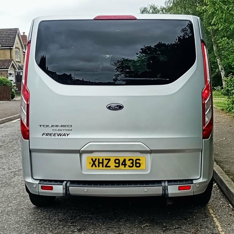 Ford Tourneo Custom 2L Zetec XHZ9436 Silver #6