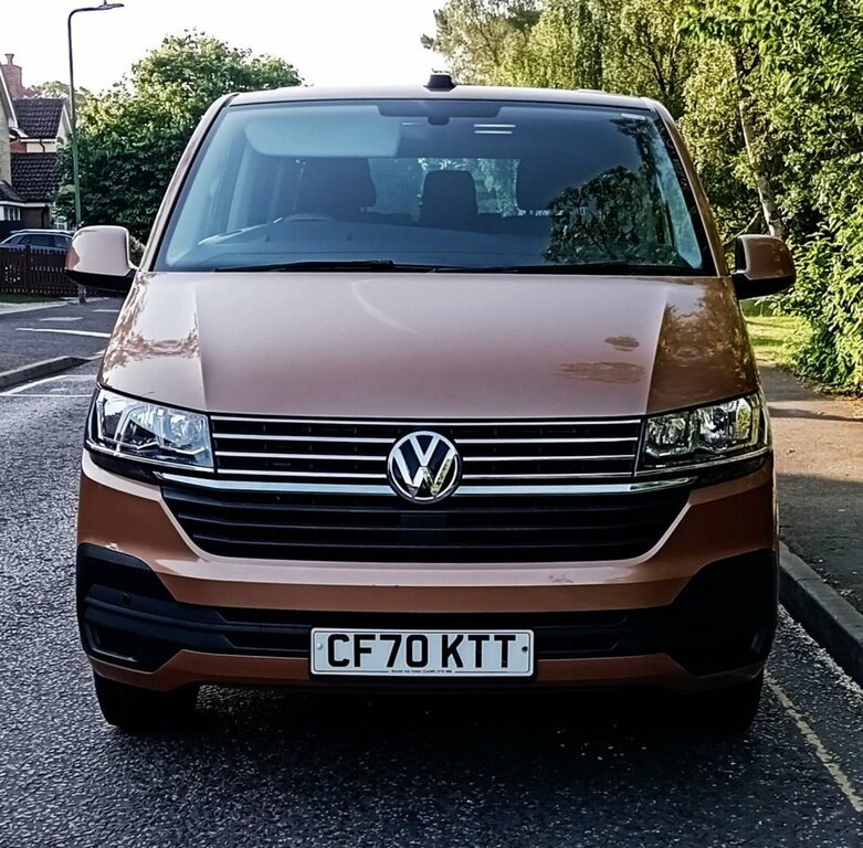 Volkswagen Transporter Shuttle 2L Se CF70KTT Brown #5