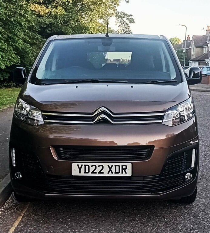 Citroen SpaceTourer 1.5L Feel Xl Brown #2