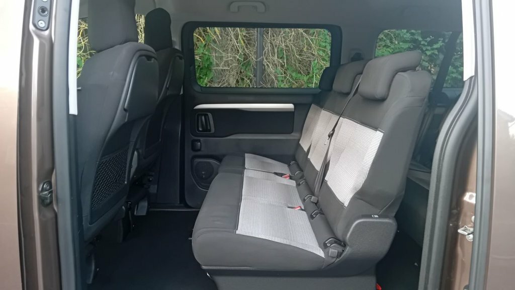 Citroen SpaceTourer 1.5L Feel Xl Brown #3