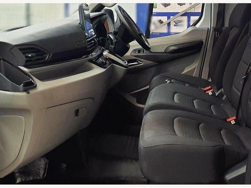 Maxus eDeliver 9 Mpv White #2