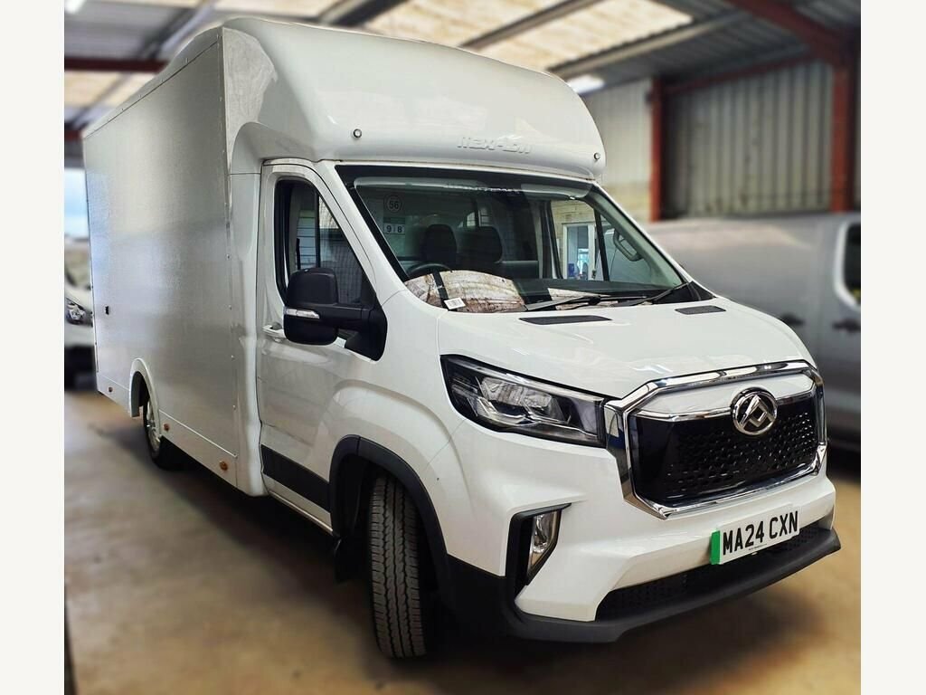 Maxus eDeliver 9 Mpv White