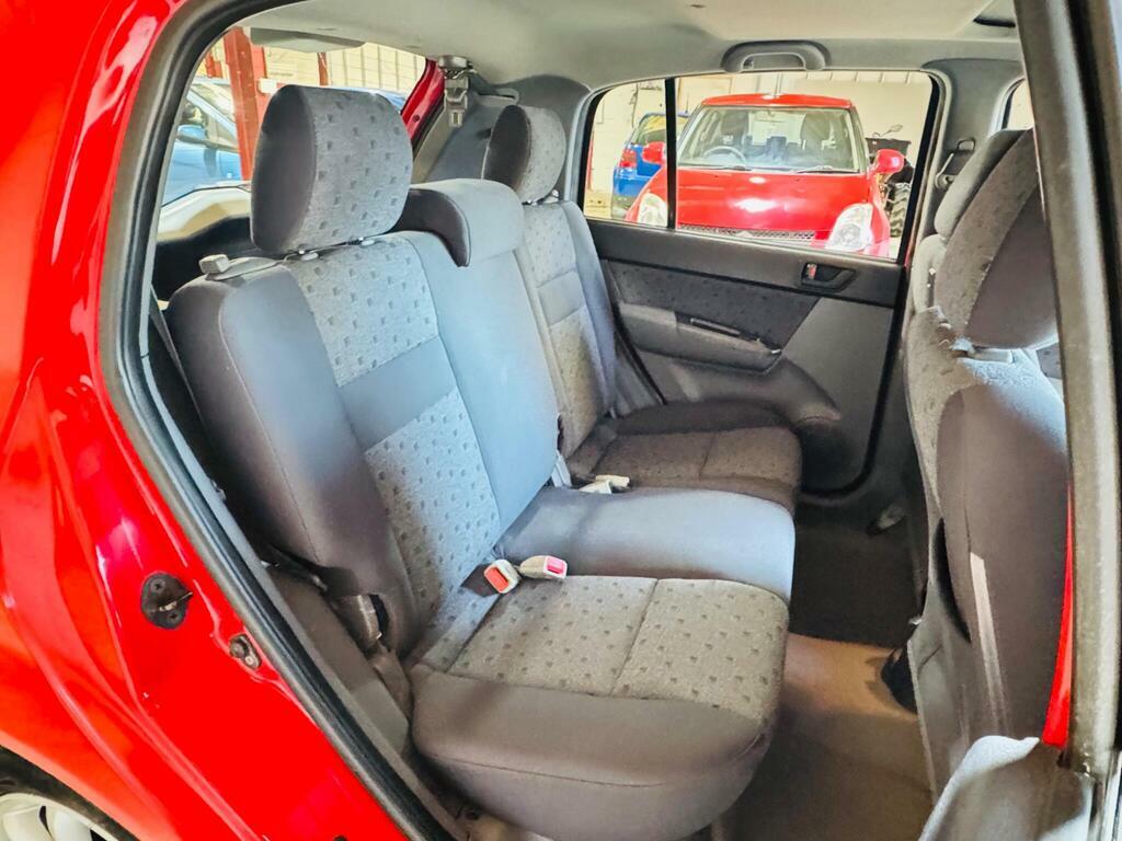 Hyundai Getz Hatchback Red #16