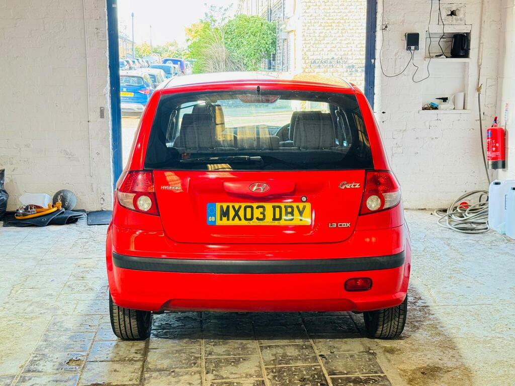 Hyundai Getz Hatchback Red #5