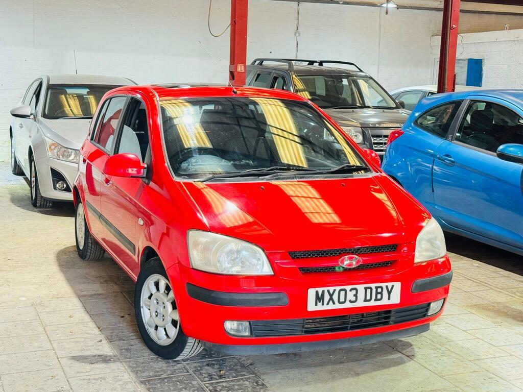 Hyundai Getz Hatchback Red #3