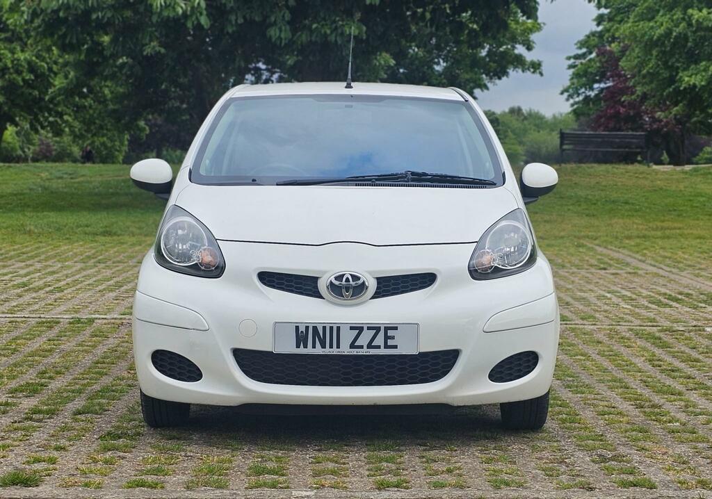 Toyota Aygo 1.0 Vvt-i Go Hatchback WN11ZZE White #2