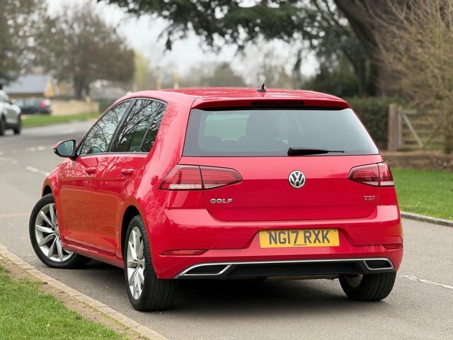 Volkswagen Golf 2017 1.6 Tdi Bluemotion Tech Gt Euro 6 Ss NG17RXK Red #2