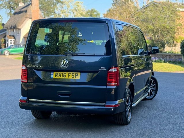 Volkswagen Caravelle 2016 2.0 Bitdi Bluemotion Tech Executive Mpv D RK16FSP Blue #4