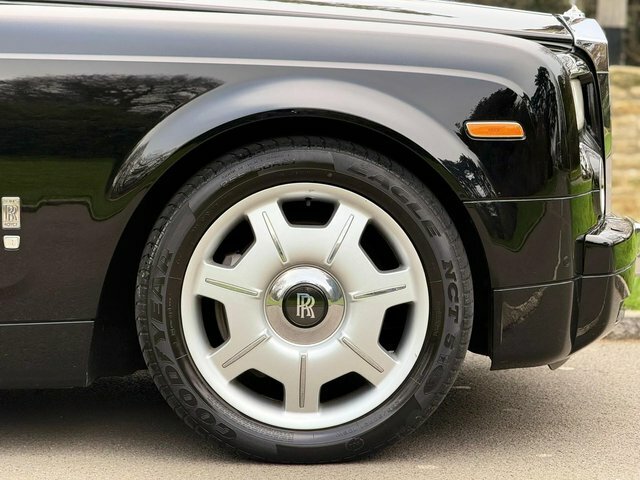 Rolls-Royce Phantom 6.7 V12 Euro 4 2005 Grey #10