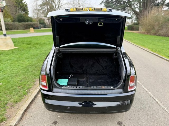 Rolls-Royce Phantom 6.7 V12 Euro 4 2005 Grey #14