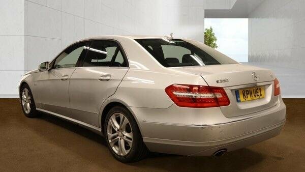 Mercedes-Benz E Class 2011 3.0 E350 Cdi V6 Blueefficiency Avantgarde G-t Silver #4