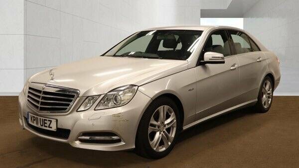 Mercedes-Benz E Class 2011 3.0 E350 Cdi V6 Blueefficiency Avantgarde G-t Silver #2