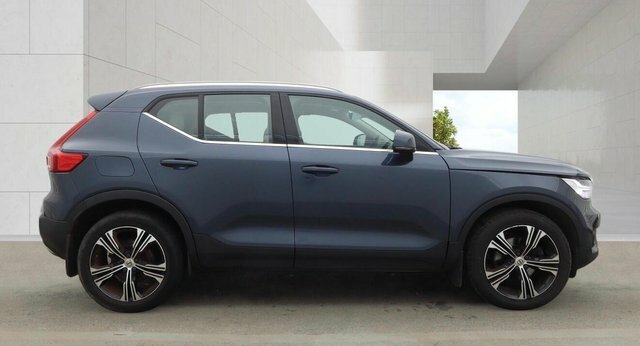 Volvo XC40 2020 2.0 T4 Inscription Pro Euro 6 Ss WL69CEO Blue #4