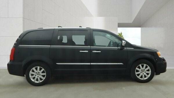Chrysler Grand Voyager 2014 2.8 Crd Limited Euro 5 Black #6