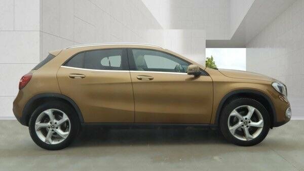 Mercedes-Benz GLA Class 2018 1.6 Gla200 Sport Premium Plus Euro 6 Ss DL67BJJ Beige #5
