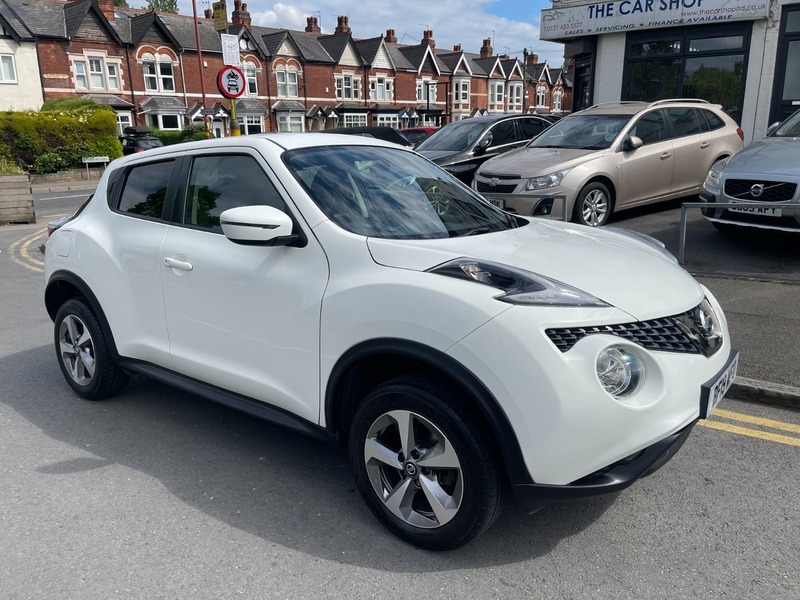 Nissan Juke Acenta White #6