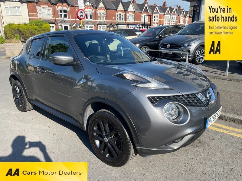 Nissan Juke N-connecta Xtronic Grey