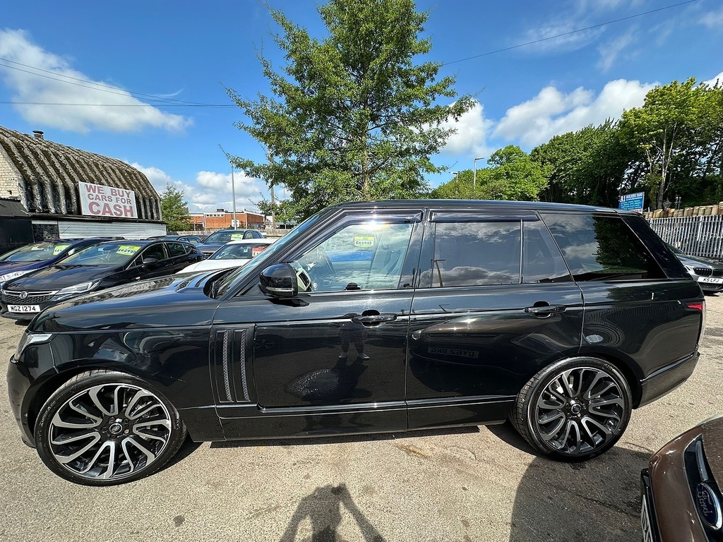 Land Rover Range Rover Sd V8 T4LNW Black #4