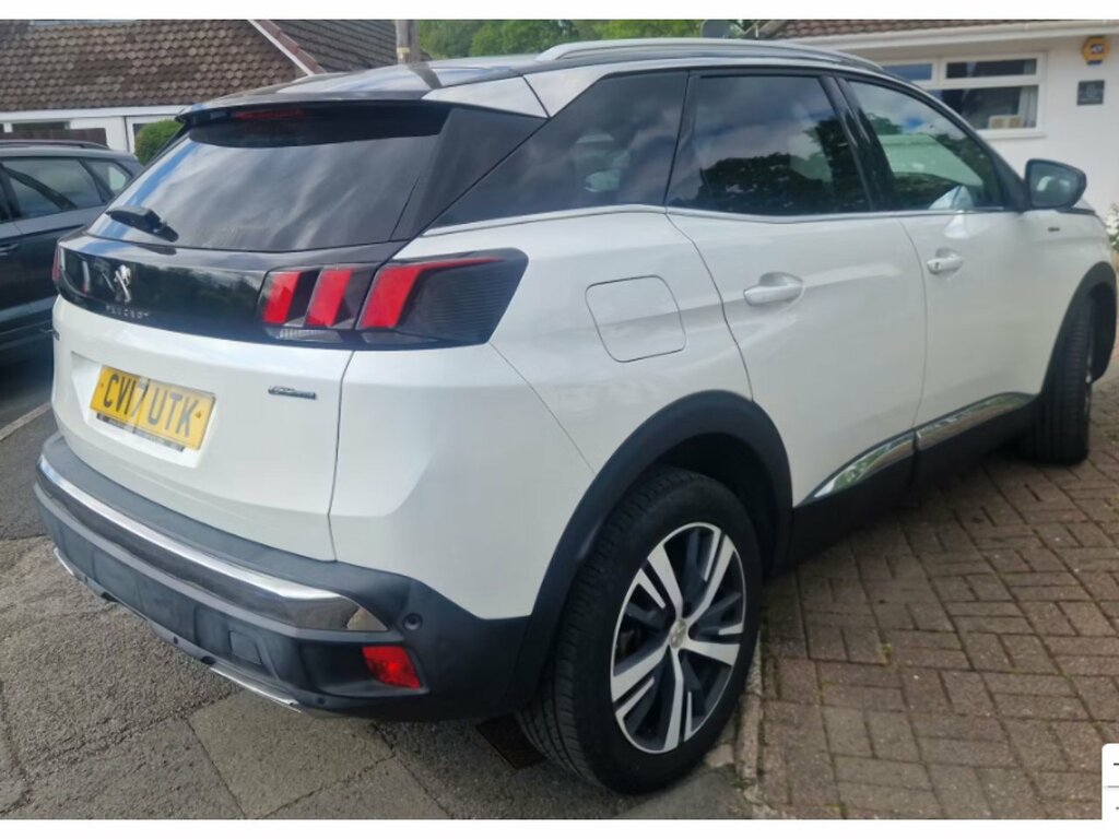 Peugeot 3008 Puretech Gt Line White #2