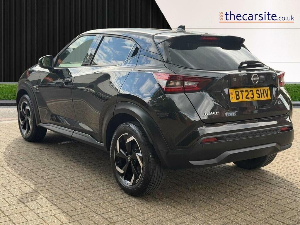 Nissan Juke Suv 1.0 Dig-t N-connecta Dct Euro 6 Ss BT23SHV Black #2