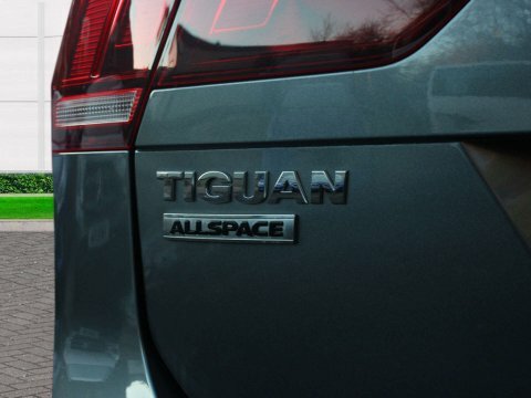 Volkswagen Tiguan Allspace Match Tdi LV70WWF Grey #5