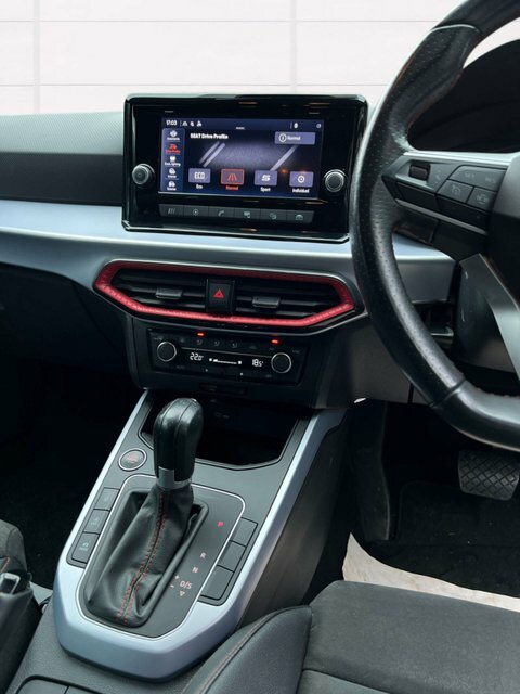 Seat Arona 2023 23 1.0 NU23HHW White #5