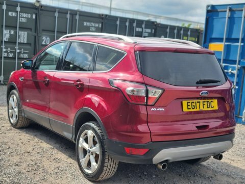 Ford Kuga 2.0 Tdci Titanium EG17FDC Red #4