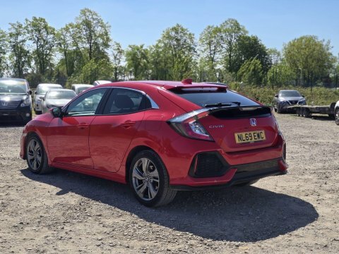 Honda Civic 1.0 Vtec Turbo NL69EWC Red #4