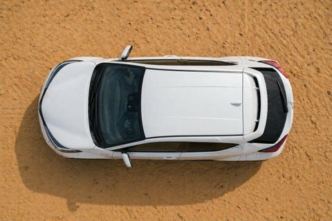 Toyota C-Hr 1.8 Vvt-h Design YV68TRX White #4