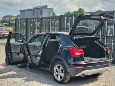 Audi Q2 1.0 Tfsi 30 LY19ECJ Black #4
