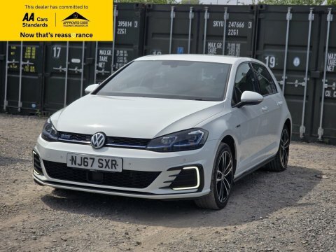 Volkswagen e-Golf 1.4 Tsi 8.7Kwh NJ67SXR White #3